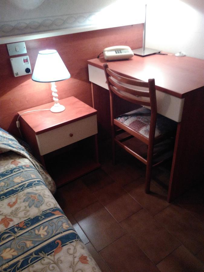 Hotel Elena Βερόνα Εξωτερικό φωτογραφία